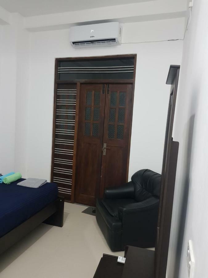 Steps Backpackers Hostel Colombo Exterior foto
